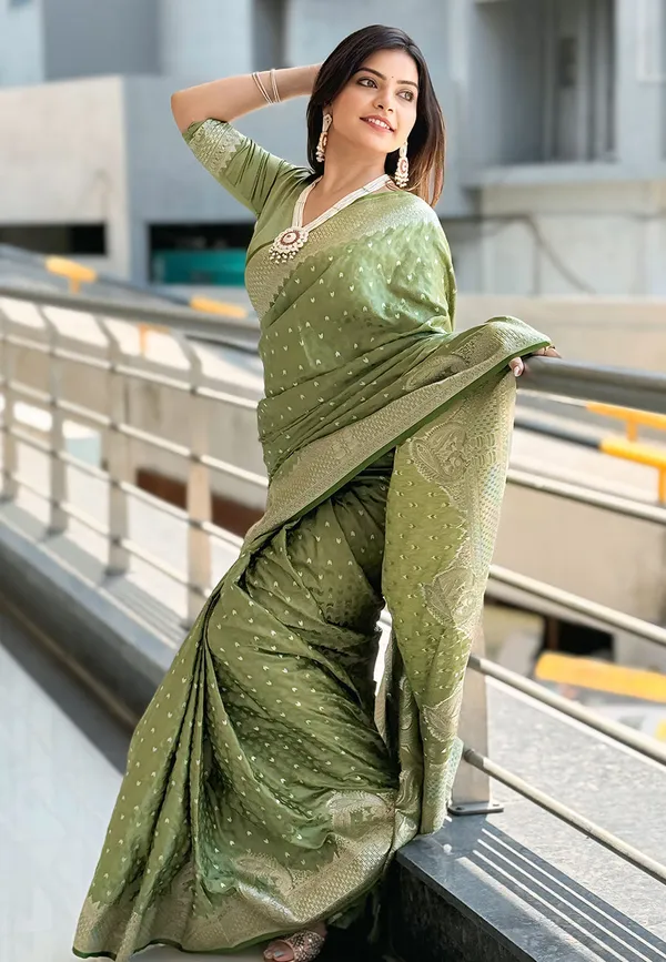 Lime_Green_Premium_Banarasi_Silk_With_Blouse_Piece_For_Women_&_Girls