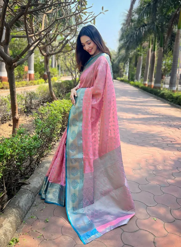 Light_Pink_Premium_Tissue_Silk_With_Blouse_Piece_For_Women_&_Girls