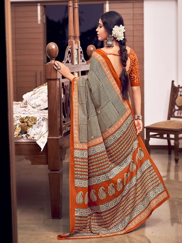 Orange_&_Black_Premium_Georgette_Saree_With_Blouse_Piece_For_Women_&_Girls