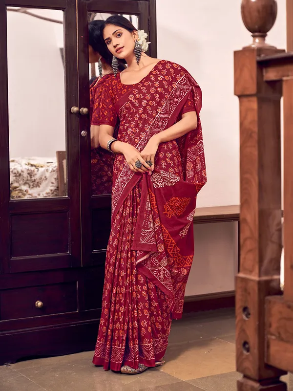 Red_Premium_Georgette_Saree_With_Blouse_Piece_For_Women_&_Girls