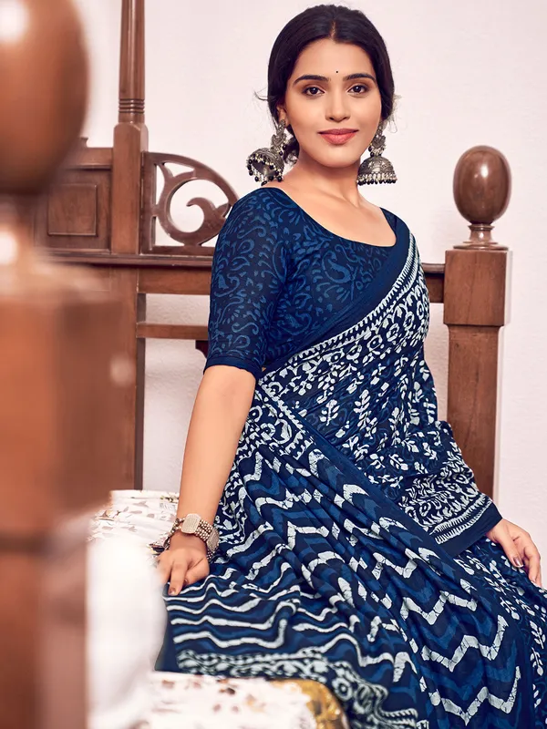 Blue_Premium_Georgette_Saree_With_Blouse_Piece_For_Women_&_Girls