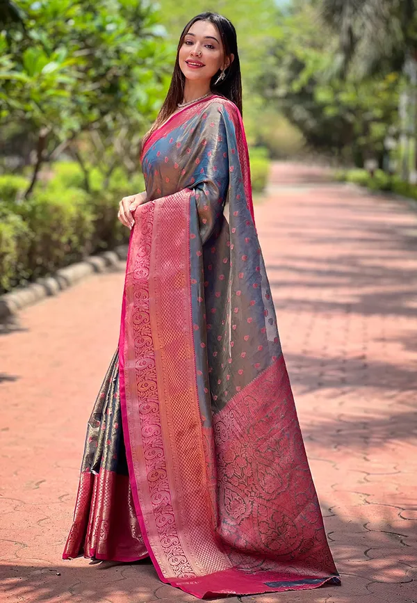 Grey_And_Pink_Premium_Kanjivaram_Saree_With_Blouse_Piece_For_Women_&_Girls
