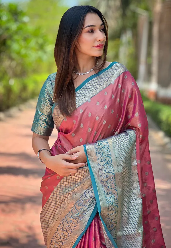 Cherry_Red_Premium_Kanjivaram_Saree_With_Blouse_Piece_For_Women_&_Girls
