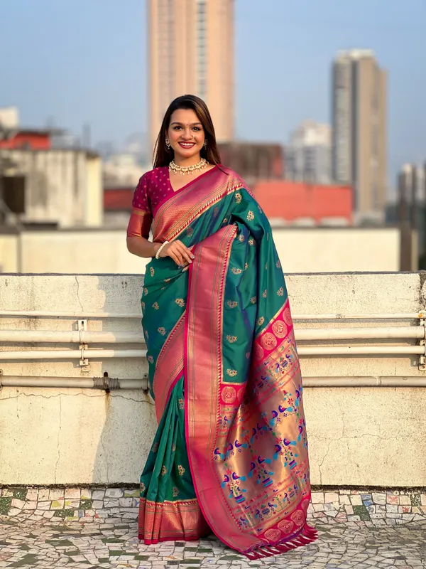 Green_Pink_Premium_Soft_Silk_With_Blouse_Piece_For_Women_&_Girls