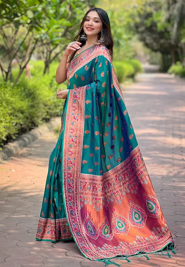 Emerald_Green_Premium_Paithani_Saree_With_Blouse_Piece_For_Women_&_Girls