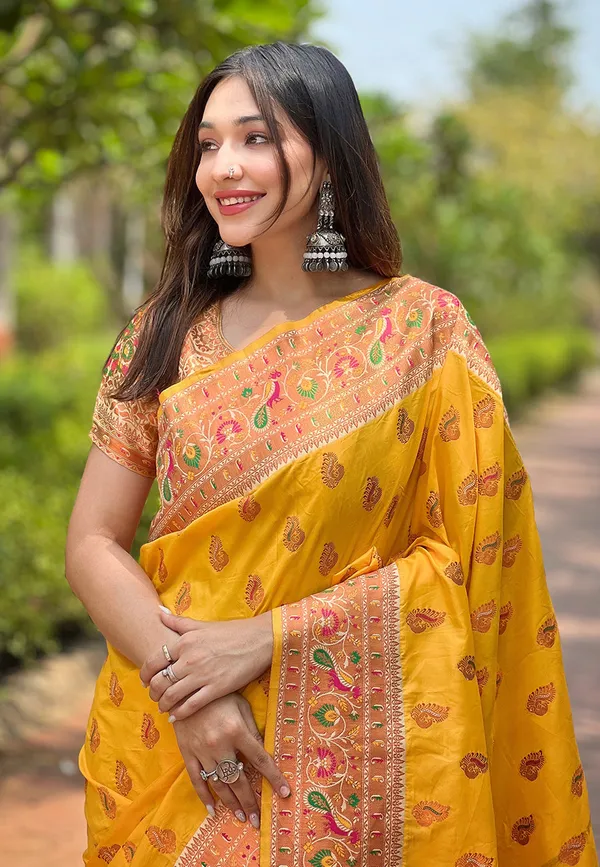 Lemon_Yellow_Premium_Paithani_Saree_With_Blouse_Piece_For_Women_&_Girls