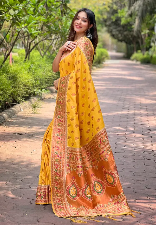 Lemon_Yellow_Premium_Paithani_Saree_With_Blouse_Piece_For_Women_&_Girls