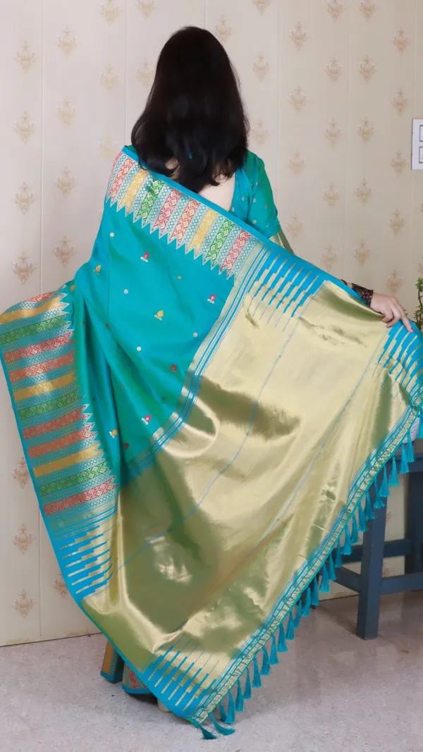 Parrot_Green_Soft_Silk_With_Floral_Meenakari_Motifs_Saree_With_Blouse_Piece_For_Women_&_Girl