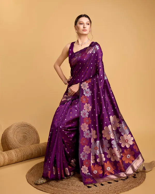Maroon_Patola_Silk_Weaved_Saree_With_Contrast_Meenakari_Saree_For_Women_&_Girls