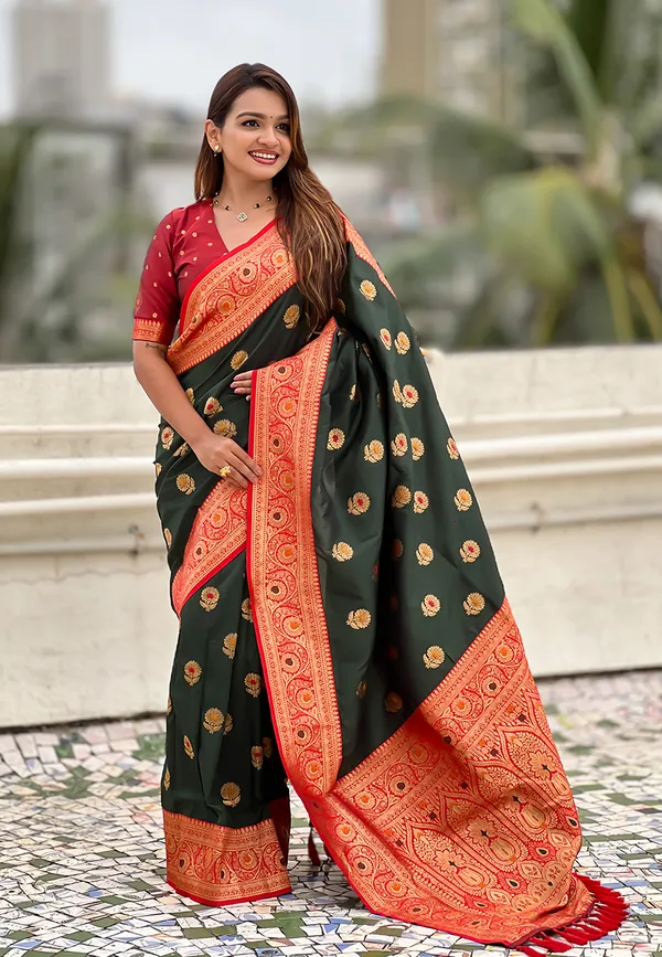 Parrot_Green_Soft_Silk_With_Flower_Butta_Meenakari_Motifs_Saree_With_Blouse_Piece_For_Women_&_Girl