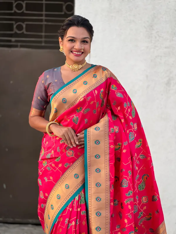 Red_Premium_Paithani_Saree_With_Blouse_Piece_For_Women_&_Girls