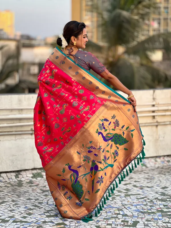 Red_Premium_Paithani_Saree_With_Blouse_Piece_For_Women_&_Girls