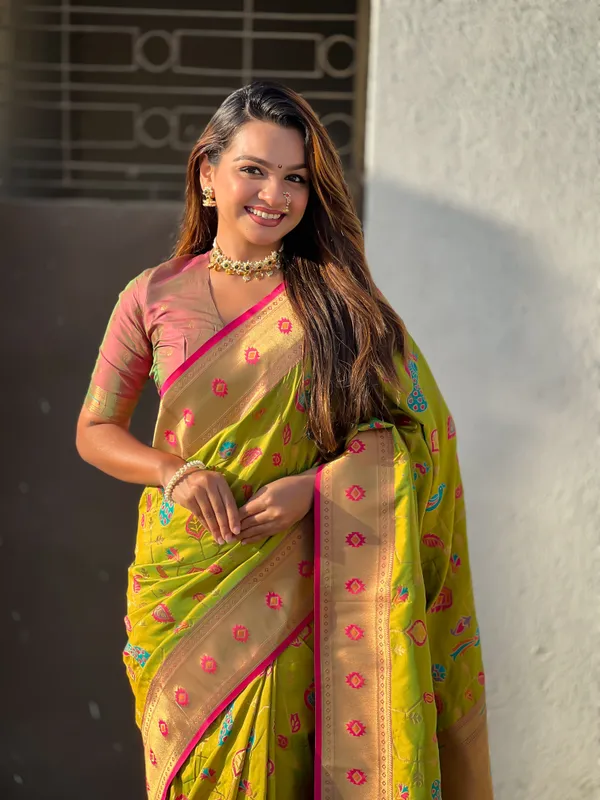 Mehandi_Premium_Paithani_Saree_With_Blouse_Piece_For_Women_&_Girls