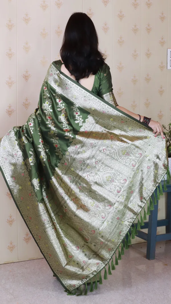 Mehandi_Premium_Banarasi_Soft_Silk_With_Silver_Zari_Meenakari_Jaal_Weaved_Saree_With_Blouse_Piece_For_Women_&_Girl