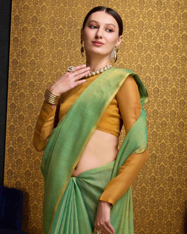 Green_Linen_Saree_For_Women_&_Girls