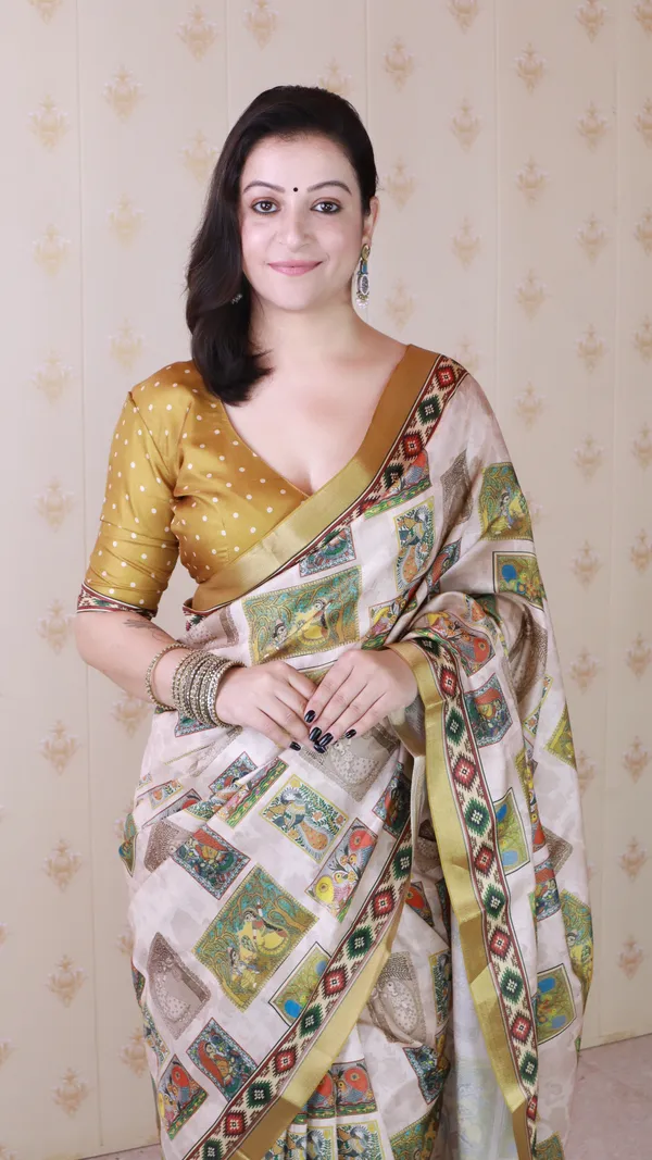 Gold_Katki_Silk_With_Floral_Prints_Saree_With_Blouse_Piece_For_Women_&_Girl