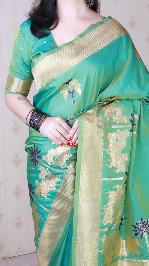 Green_Soft_Silk_With_Flower_Meenakari_Motifs_Saree_With_Blouse_Piece_For_Women_&_Girl