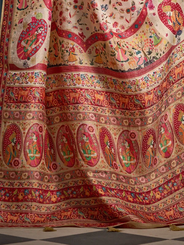 White_Red_Soft_Silk_For_Women_&_Girls