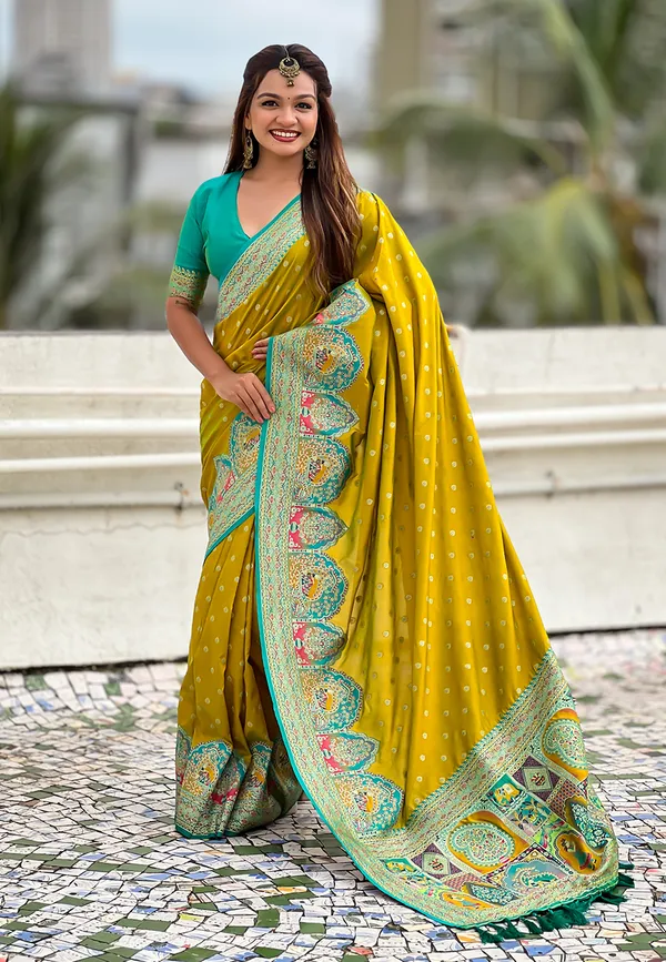 Mehandi_Pashmina_Darbari_Saree_With_Gold_Zari_Weaved_Saree_With_Blouse_Piece_For_Women_&_Girl