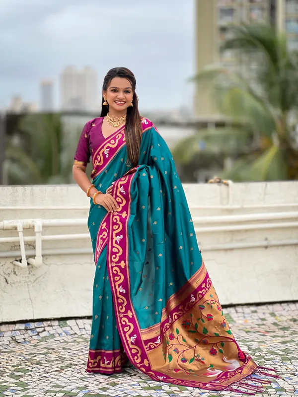 Magenta_Paithani_Saree_With_Gold_Zari_Meenakari_Motifs_Saree_With_Blouse_Piece_For_Women_&_Girl