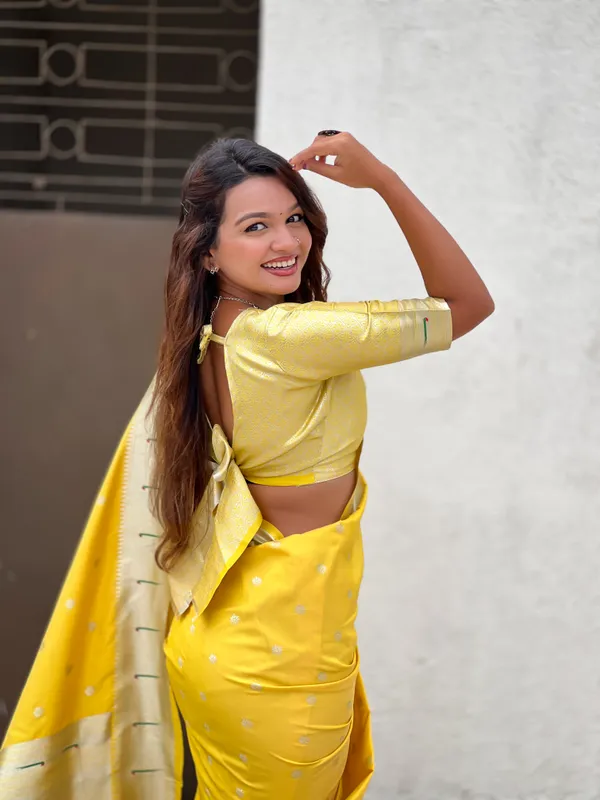 Yellow_Paithani_Saree_With_Silver_Zari_Woven_Motifs_Saree_With_Blouse_Piece_For_Women_&_Girl