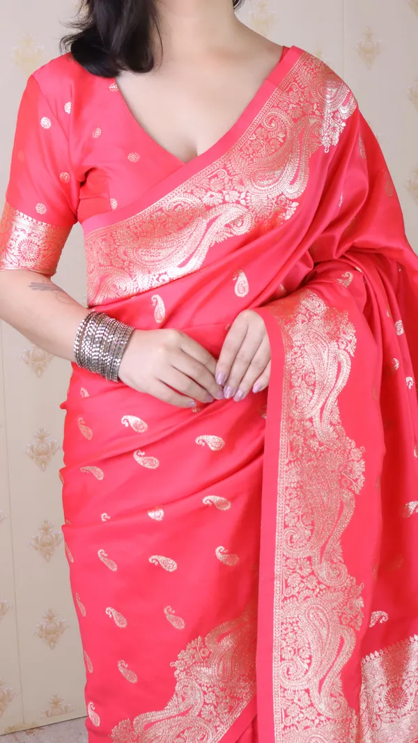 Red_Premium_Banarasi_Soft_Silk_With_Silver_Zari_Jaal_Weaved_Saree_With_Blouse_Piece_For_Women_&_Girl