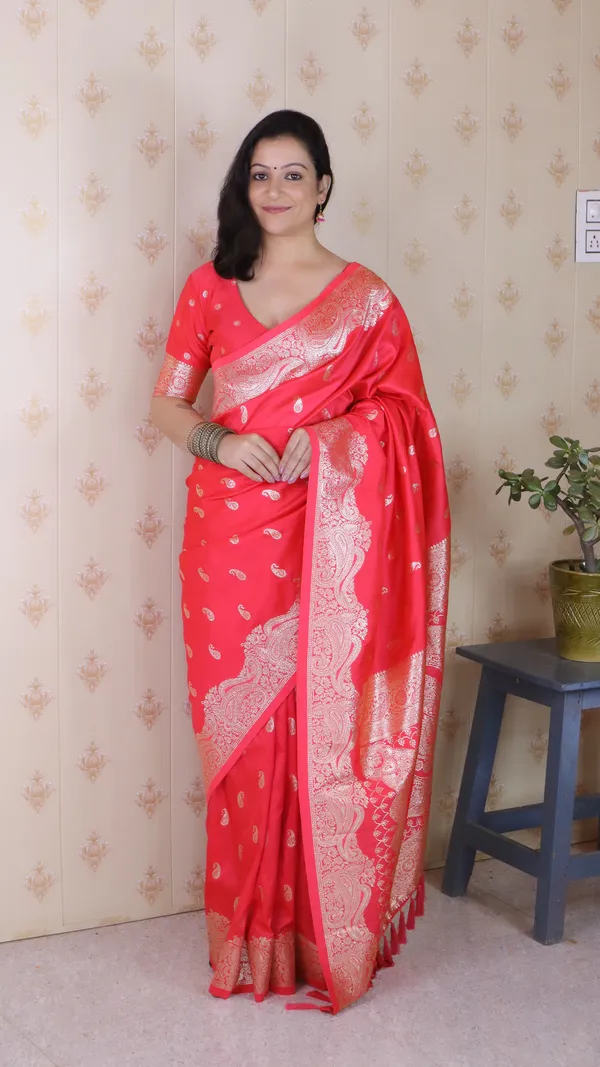 Red_Premium_Banarasi_Soft_Silk_With_Silver_Zari_Jaal_Weaved_Saree_With_Blouse_Piece_For_Women_&_Girl