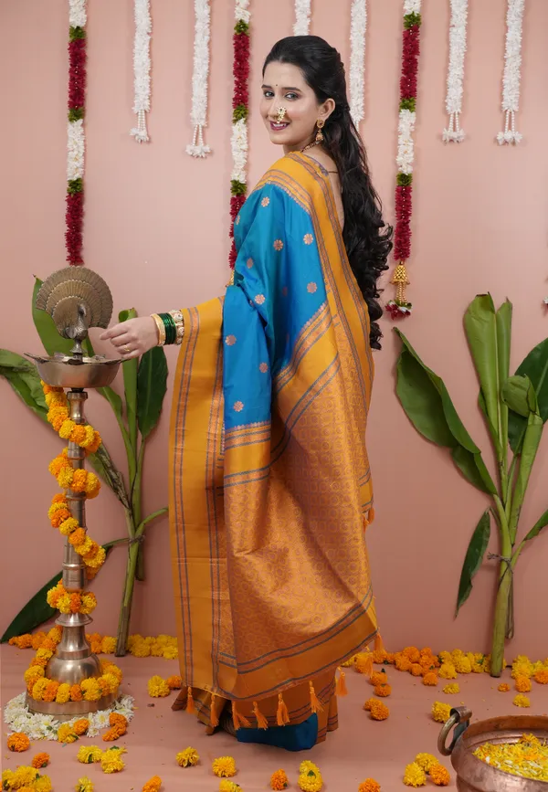 Rama_Gold_Soft_Silk_With_Floral_Motifs_Weaved_Saree_With_Blouse_Piece_For_Women_&_Girl