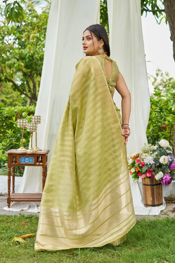 Pista_Mosques_Saree_For_Women_&_Girls