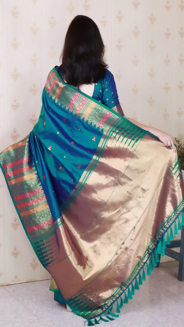 Sky_Soft_Silk_With_Floral_Meenakari_Motifs_Saree_With_Blouse_Piece_For_Women_&_Girl