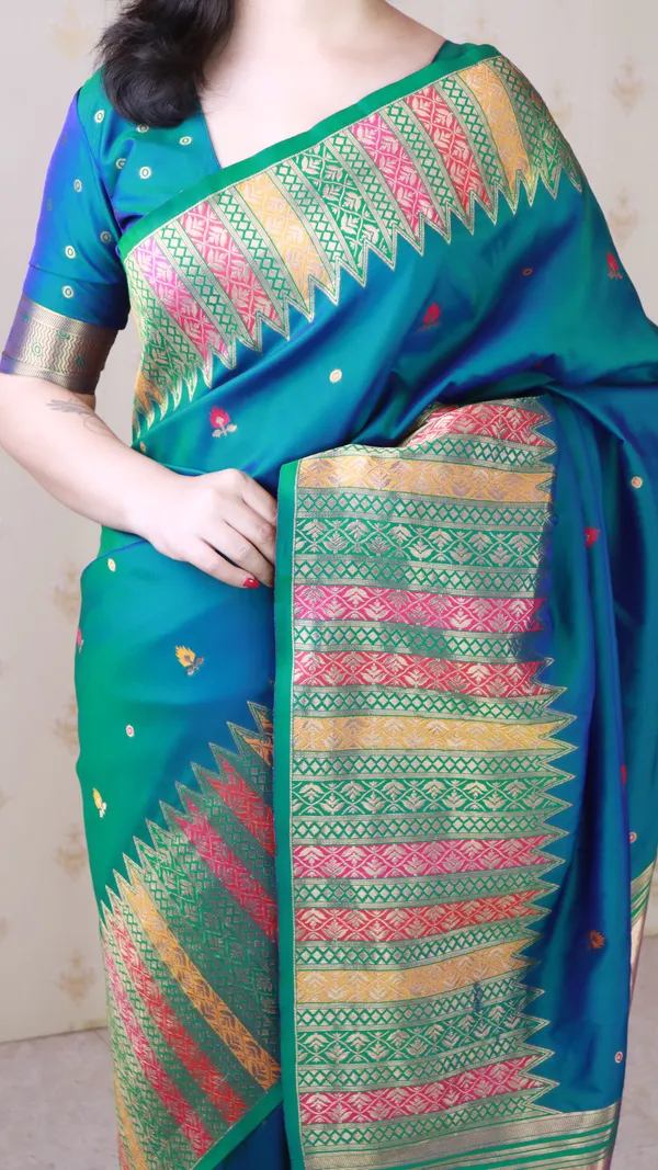 Sky_Soft_Silk_With_Floral_Meenakari_Motifs_Saree_With_Blouse_Piece_For_Women_&_Girl