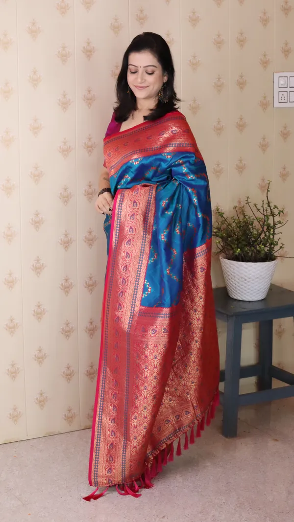 Royal_Blue_Premium_Banarasi_Soft_Silk_With_Gold_Zari_Zig_Zag_Geometric_Weaved_Saree_With_Blouse_Piece_For_Women_&_Girl