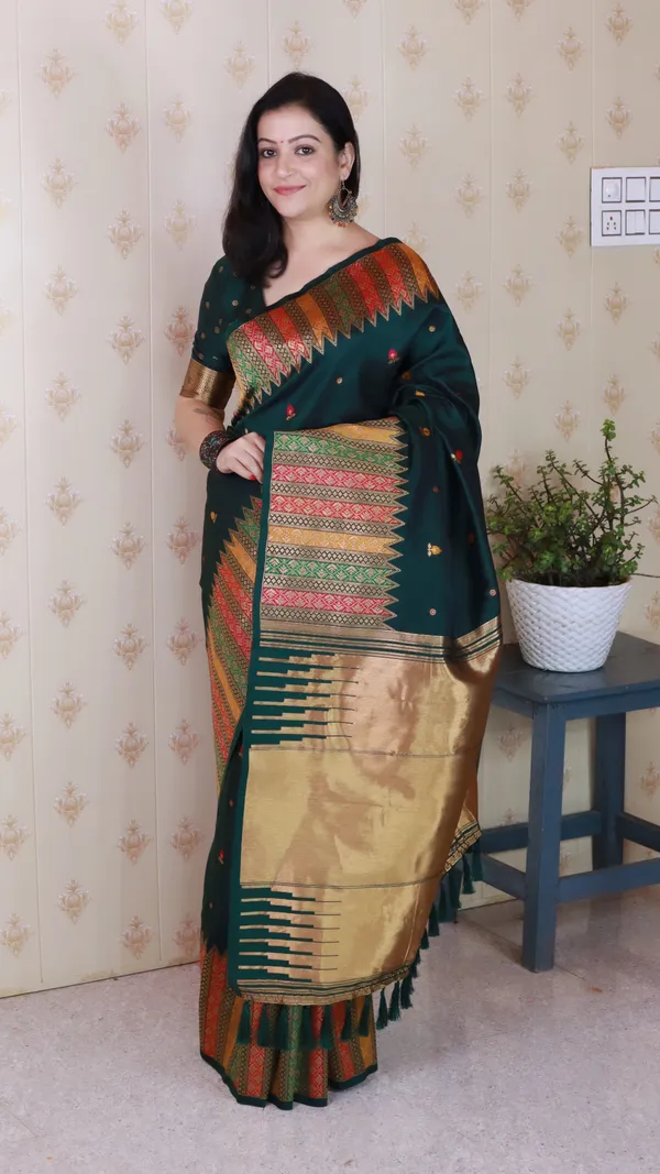 Bottle_Green_Soft_Silk_With_Floral_Meenakari_Motifs_Saree_With_Blouse_Piece_For_Women_&_Girl