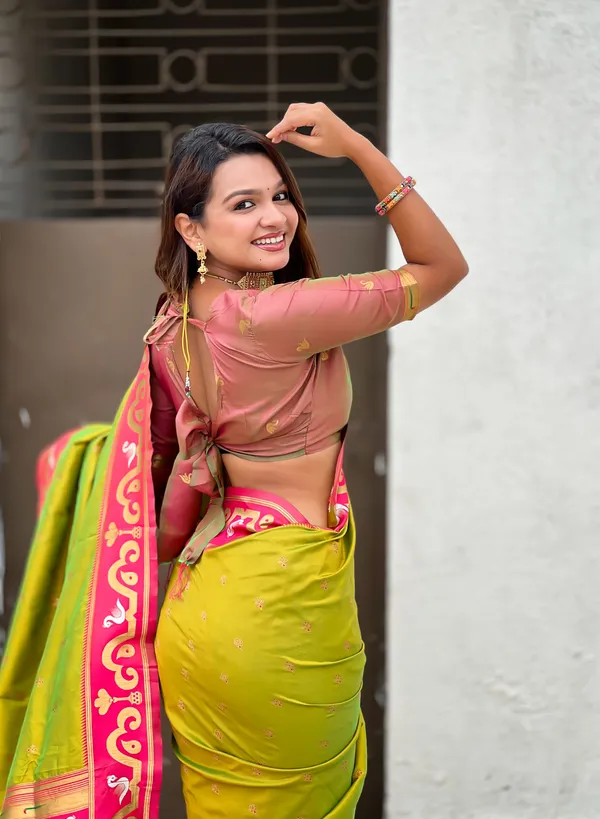 Mehandi_Paithani_Saree_With_Gold_Zari_Meenakari_Motifs_Saree_With_Blouse_Piece_For_Women_&_Girl
