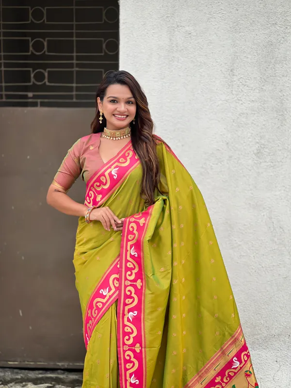 Mehandi_Paithani_Saree_With_Gold_Zari_Meenakari_Motifs_Saree_With_Blouse_Piece_For_Women_&_Girl