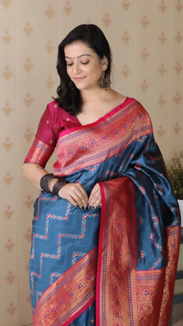 Navy_Blue_Premium_Banarasi_Soft_Silk_With_Gold_Zari_Zig_Zag_Geometric_Weaved_Saree_With_Blouse_Piece_For_Women_&_Girl
