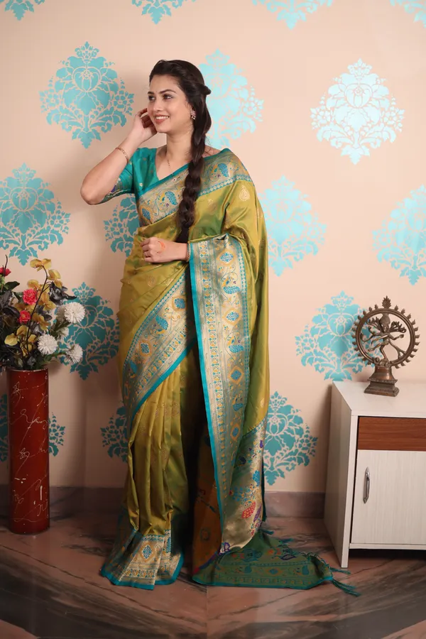 Mehandi_Paithani_Saree_With_Gold_Zari_Peacock_Motifs_Saree_With_Blouse_Piece_For_Women_&_Girl