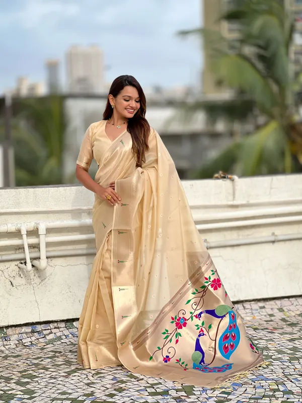 Cream_Soft_Organza_Saree_With_Butti_Meenakari_Zari_Weaved_Saree_With_Blouse_Piece_For_Women_&_Girl