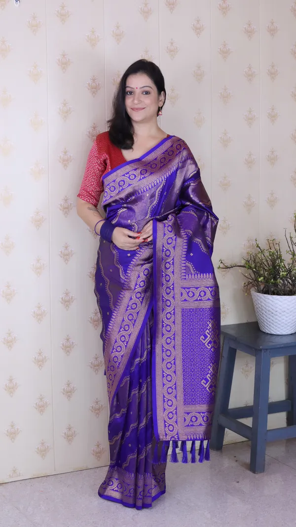 Violet_Soft_Silk_With_Flower_Meenakari_Motifs_Saree_With_Blouse_Piece_For_Women_&_Girl
