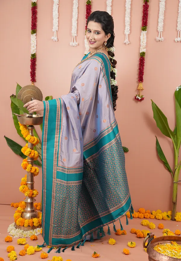 Grey_Rama_Soft_Silk_With_Floral_Motifs_Weaved_Saree_With_Blouse_Piece_For_Women_&_Girl