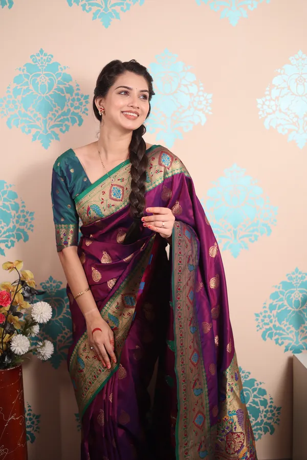 Violet_Paithani_Saree_With_Gold_Zari_Peacock_Motifs_Saree_With_Blouse_Piece_For_Women_&_Girl