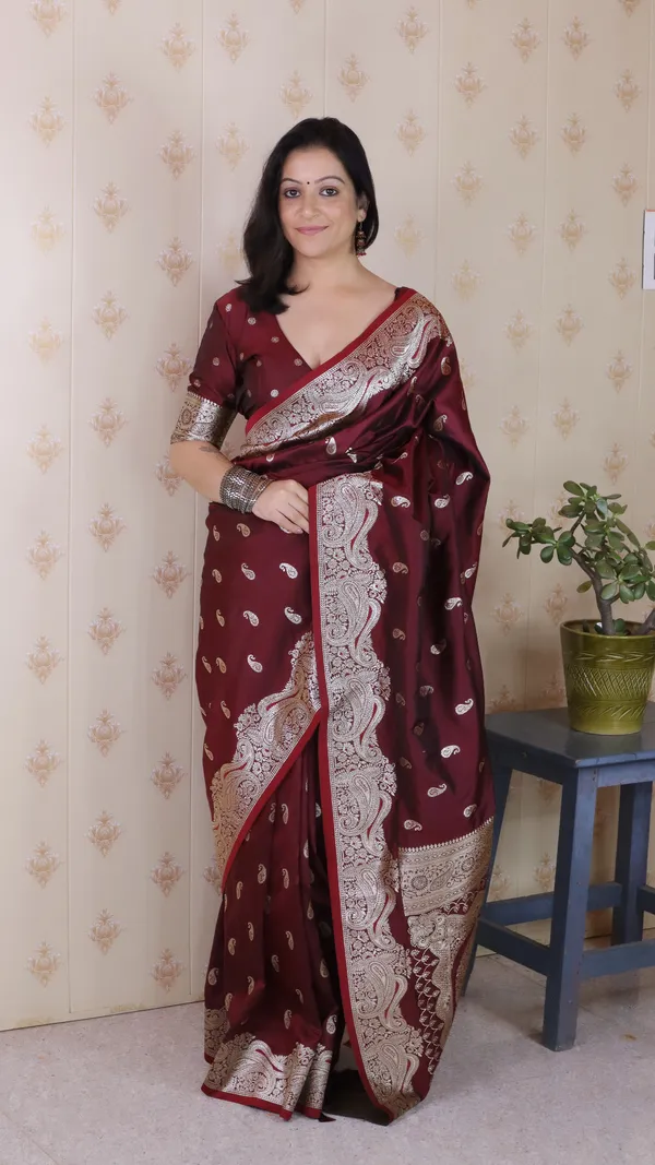 Maroon_Premium_Banarasi_Soft_Silk_With_Silver_Zari_Jaal_Weaved_Saree_With_Blouse_Piece_For_Women_&_Girl