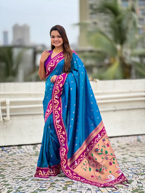 Rama_Paithani_Saree_With_Gold_Zari_Meenakari_Motifs_Saree_With_Blouse_Piece_For_Women_&_Girl
