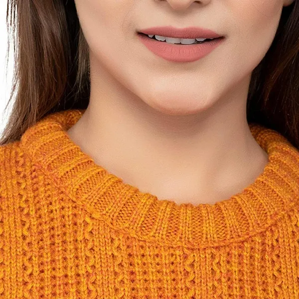 Womens_Knitted_Wool_Round_Neck_Sweater