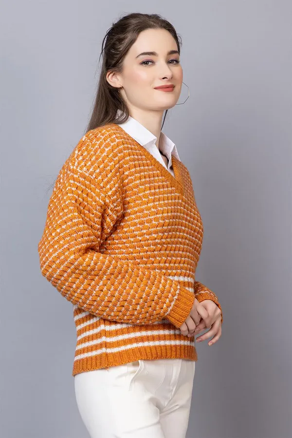 Women_Knitted_Sweater