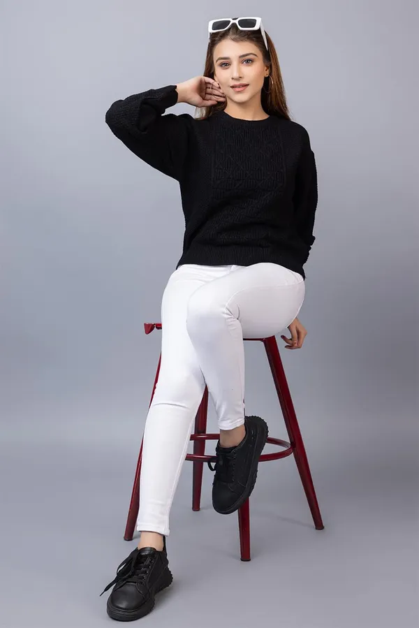 Women_Woolen_Round_Sweater