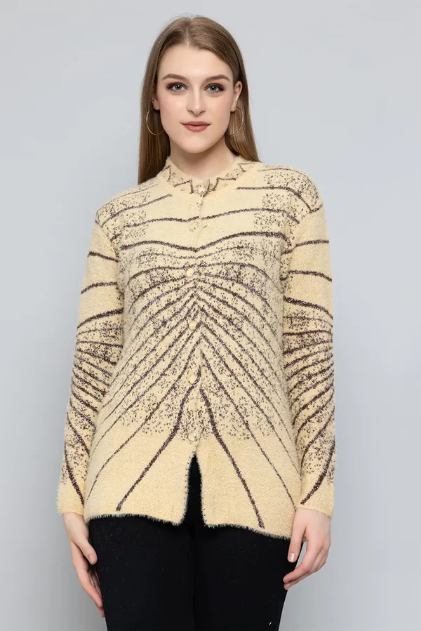 Women_Woolen_Cardigan_Sweater