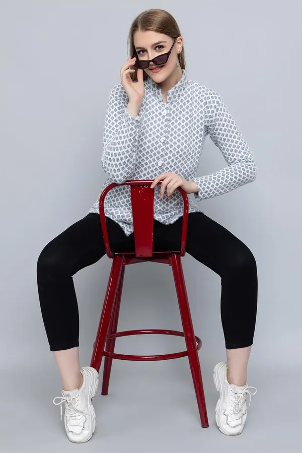 Womens_Woollen_Button_Cardigan