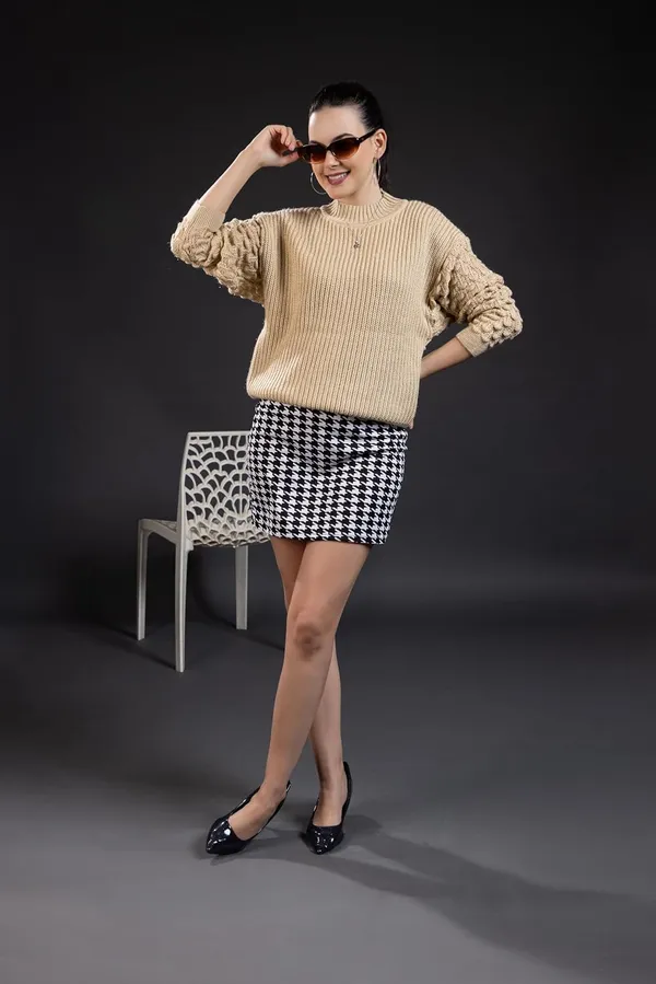 Pure_Wool_Round_Neck_Sweater_For_Women