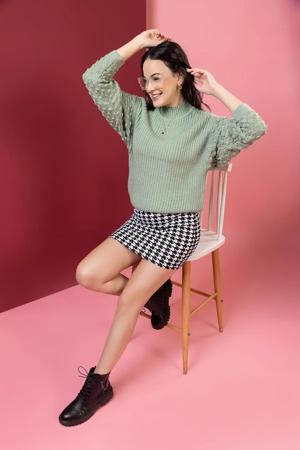 Pure_Wool_Round_Neck_Sweater_For_Women